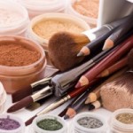 Gesichtspflege – Tipps für den Umgang mit Make Up und Pflegeprodukten